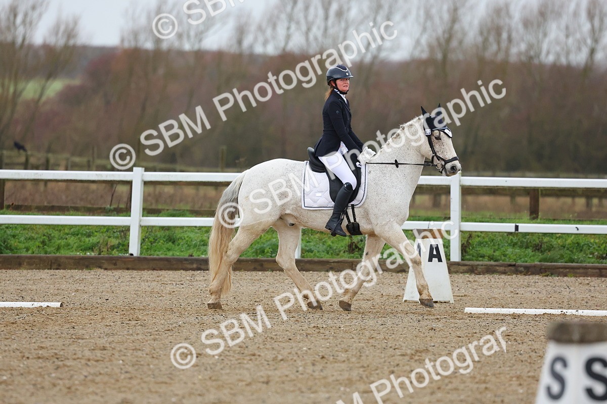 SBM_003125 - Class 6 - Novice 4
