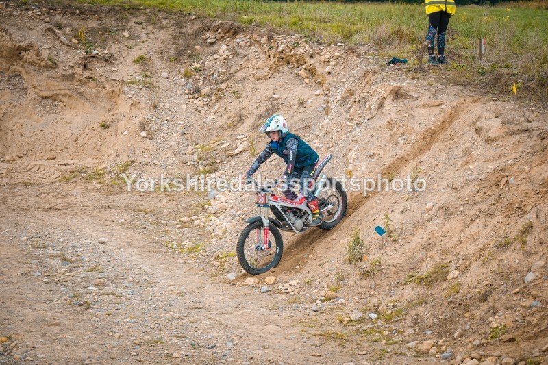 DSCF0357 - Ripon MC Trial 27/09- kids