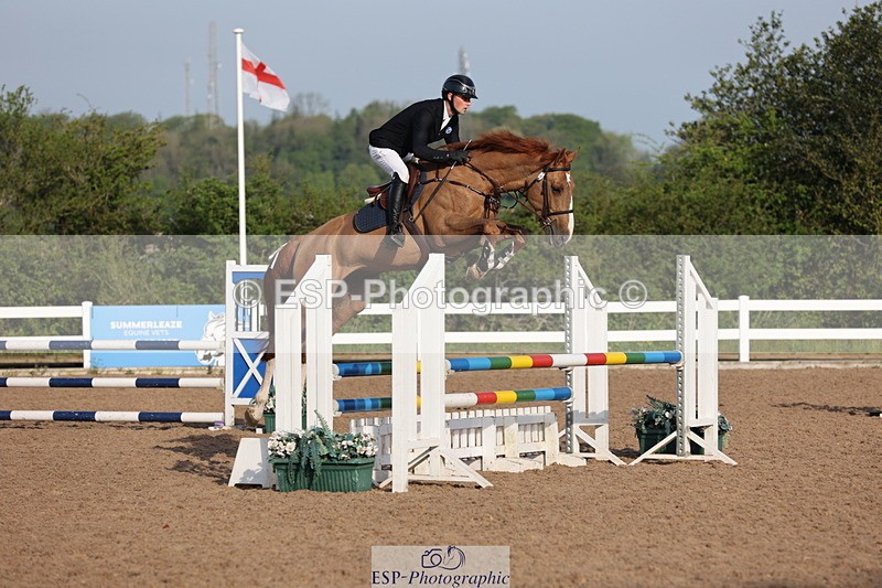 240510A-080427-04058 - Cls 13 British Novice and 90cm Open