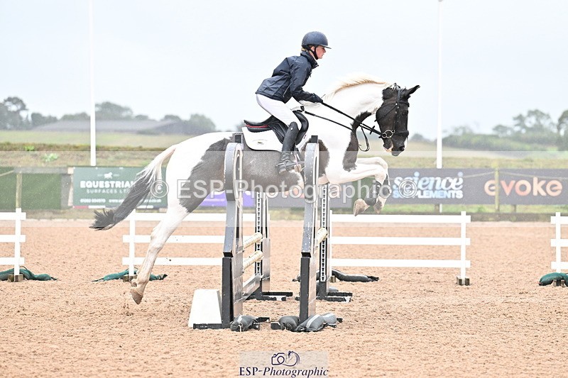 250827B-110502-00253 - Clear Round & Cls 1 Brit Nov 90cm