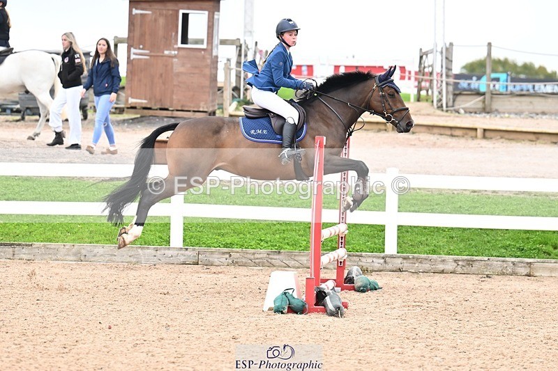 250920-110029-00336 - Cls 22+23 Club and Schools 70cm