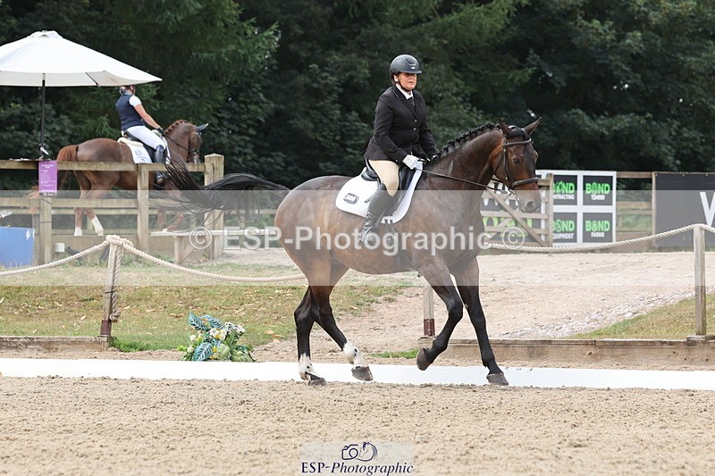 250718A-120614-01041 - 084-Charlotte.Wrey-MGH.Royale