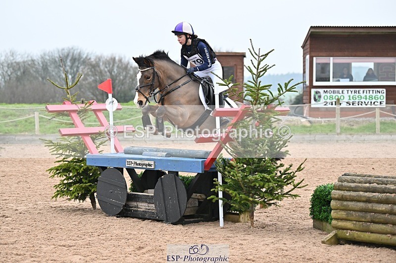 250118-134326-01291 - Cls 3A&B 90cm 13.20 to Coursewalk