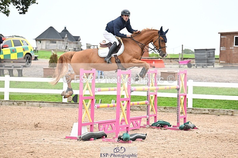 250917-141053-00783 - Cls 5 Foxhunter and 1.20m Open