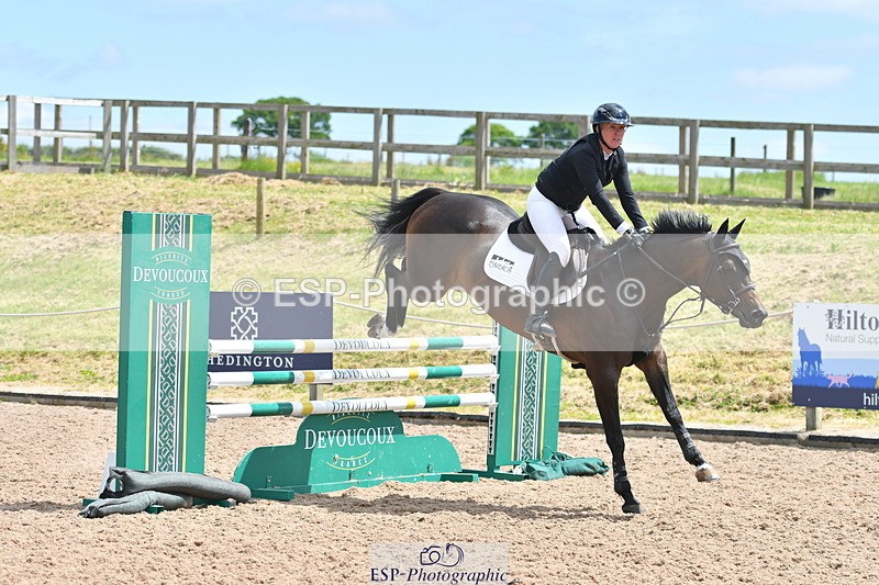 240609A-113658-04647 - Cls 17 Snr 1.05m Open