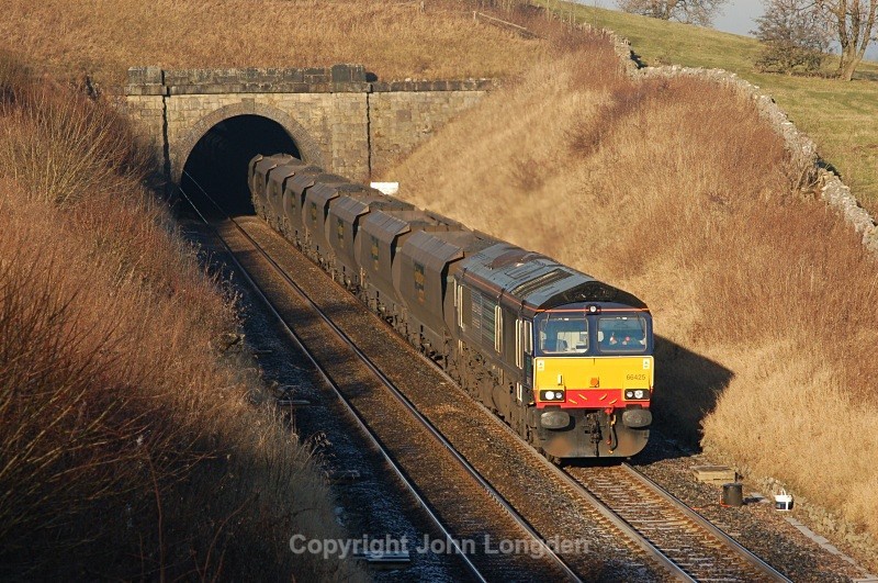 20.12.07 66425 6E36 Killoch - West Burton, Crosby Garrett Tunnel - Crosby Garret Tunnel