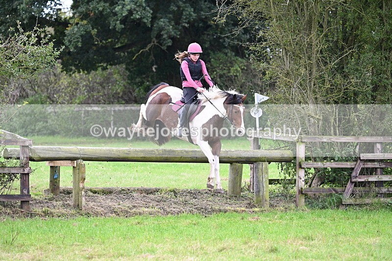 WJ7_1124 - Time at Photographer 12:35 to 13:04