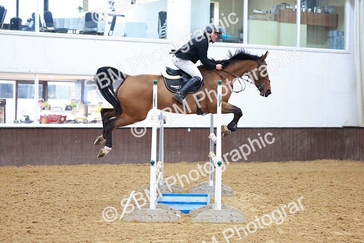 SBM_002089 - Class 5 - Senior Foxhunter 1.20m