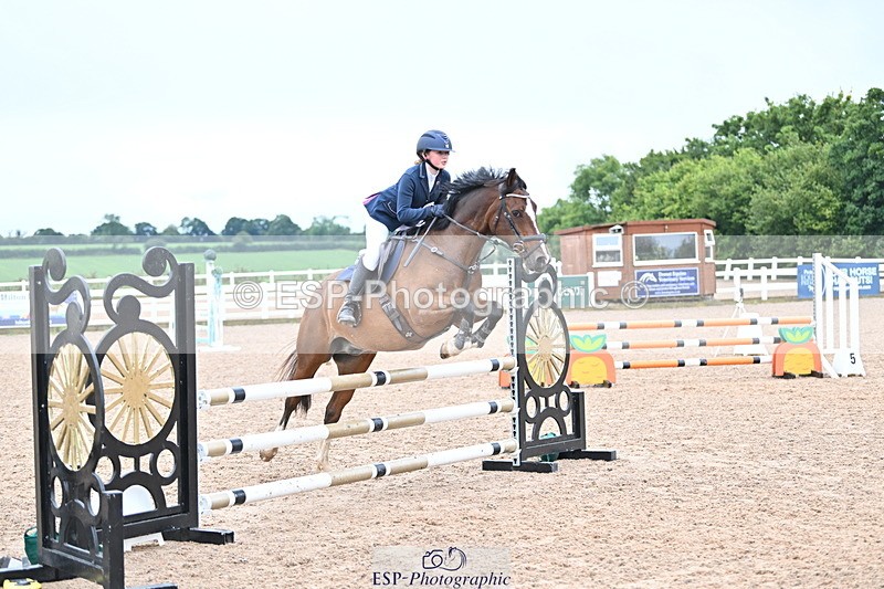 240908A-112233-03338 - Cls 18 A&B Pony Brit Nov & 80 Opern