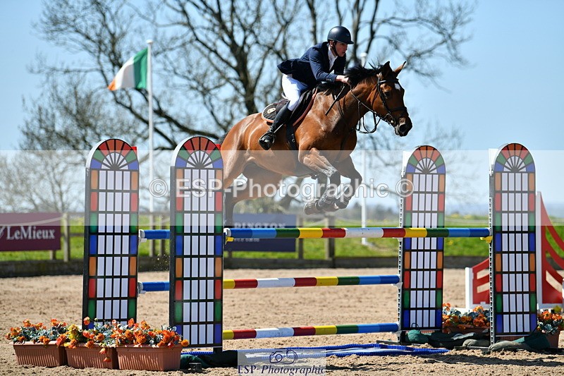 240420A-121629-10911 - Cls 3, 2 Star Small Tour 1.30m