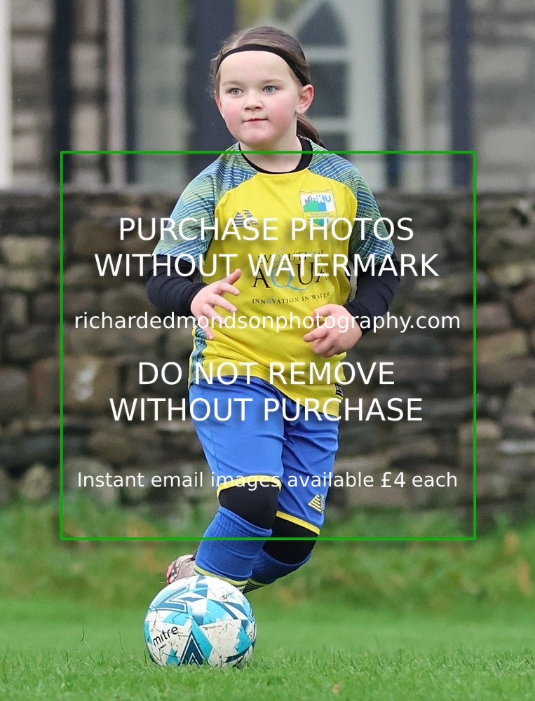 533A4735 - Wattsfield under 7s vs Kendal Utd Ladies & Girls U8 (22/11/25)