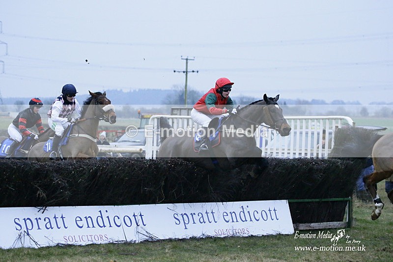 PtP 230122 857 - Cocklebarrow Races - Heythrop Hunt - 23/01/22