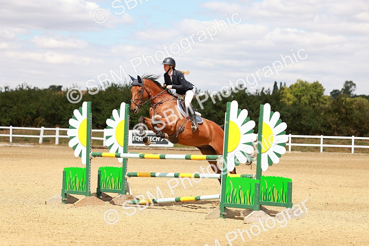 SBM_006553 - Class 4 - Senior British Newcomers - 1.10m