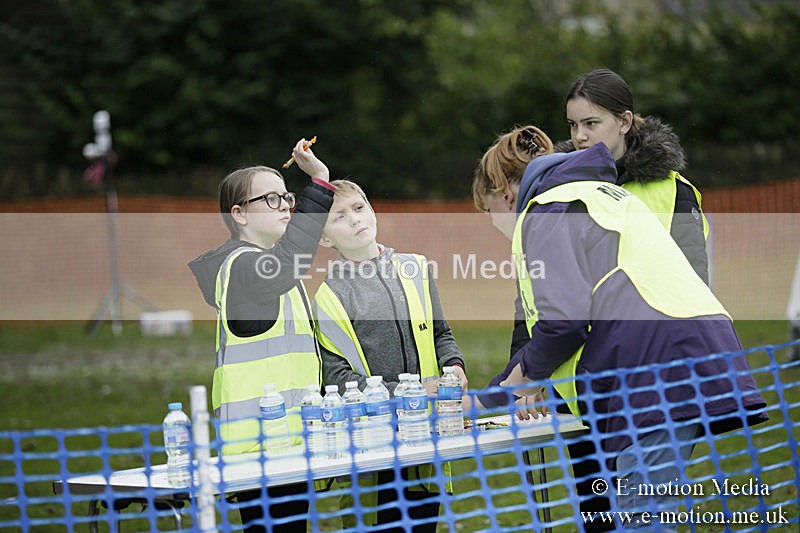 CAD131019-1728 - Cadence Events Grittleton 10km 13/10/19