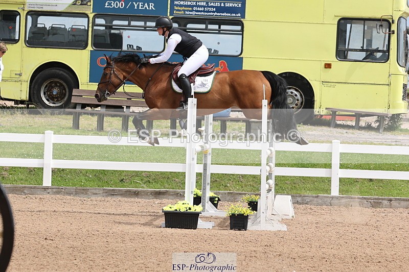 240718A-141835-06102 - Cls 13, 1 Star Silver Tour 1.20m