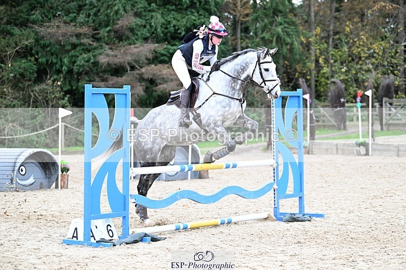 241117-142528-04559 - Cls 3 90-95cm 14.00 to 15.00