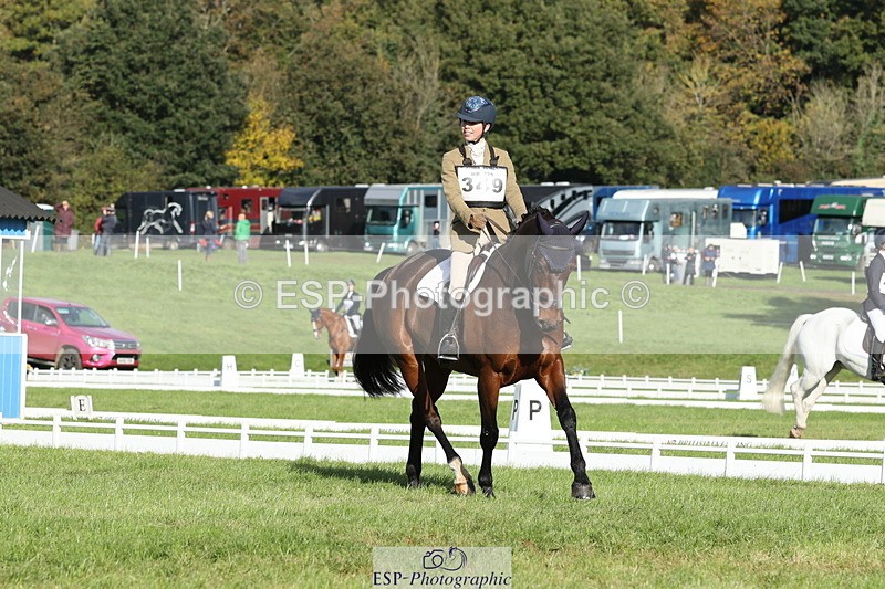 251024A-105315-07892 - D-349-Emily.Proud