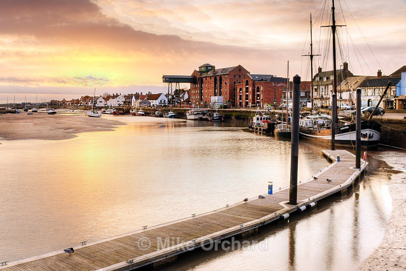 Early Morning Sunrise - Wells Harbour - Norfolk - Seascapes