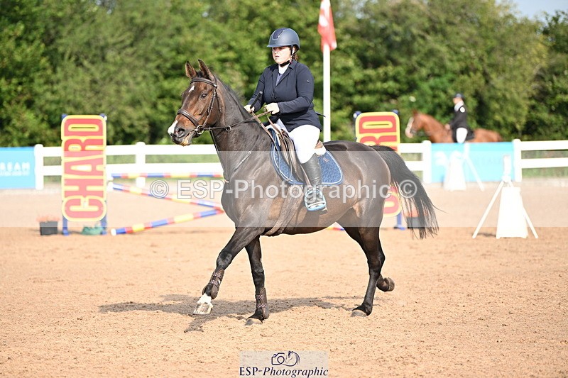 240802A-092101-03359 - Cls 21 A&B Brit Nov & 90cm Open