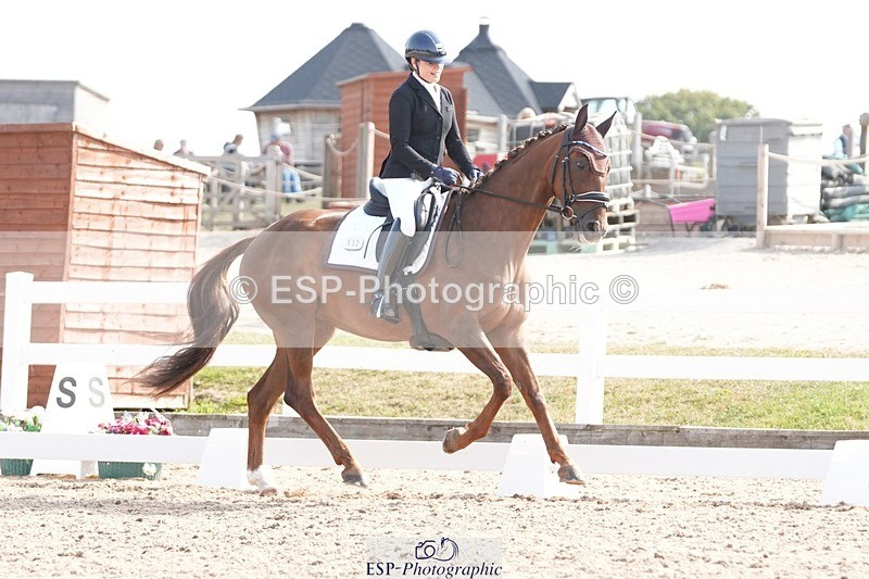 250817-102127-08327 - 132-Claire.GettinbyHeadmore.Dramatica