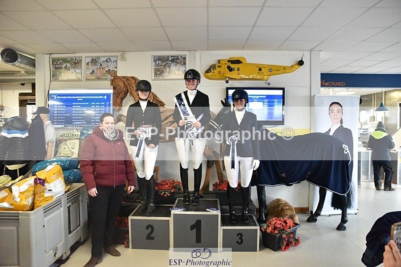 250215-120038-03154 - Novice Silver Presentations