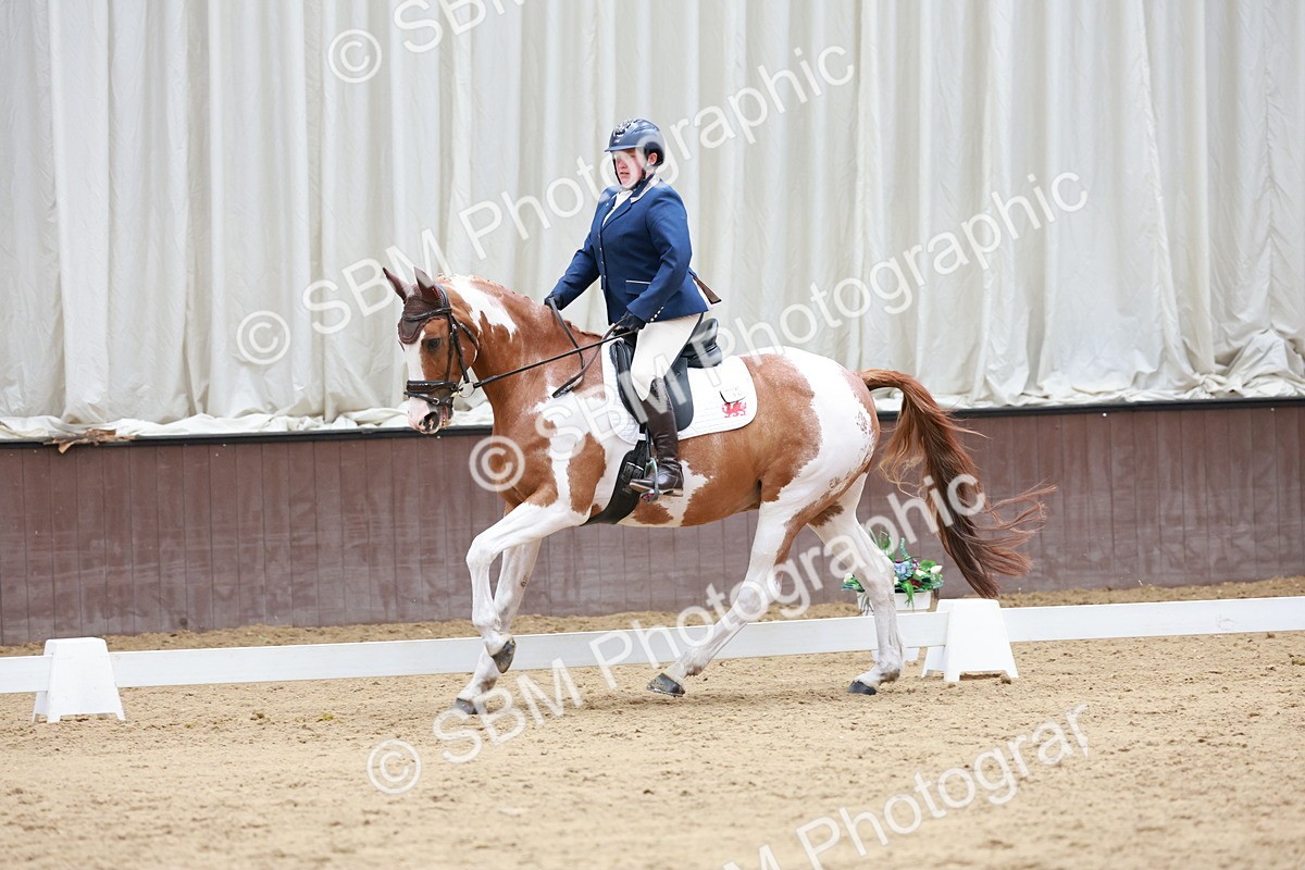 SBM_010070 - Class 6b - Novice 6 - 12.40-13.43