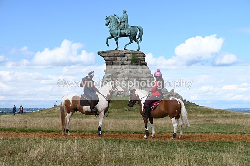 DSC_9899 - Time at Statue 15:11 to 15:58