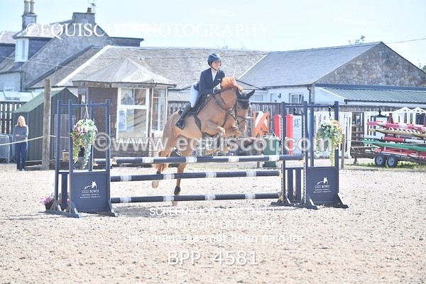 BPP_4581 - CLASS 3 Senior British Novice/ 90cm Open