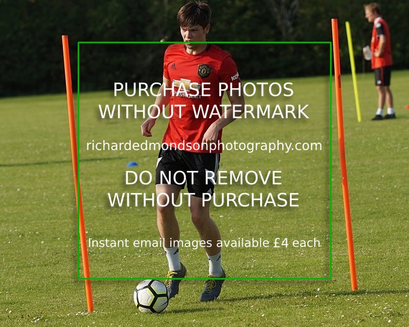 DSC00657 - Ibis FC Social Distance Training