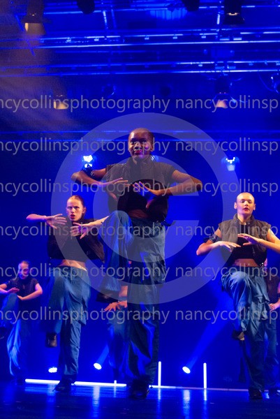 01617 - Noughtie Girl