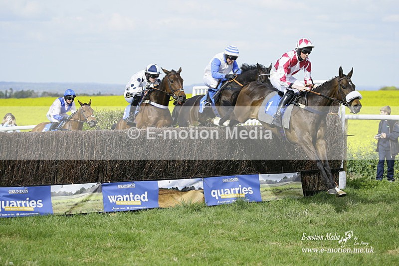 PtP 180422 168 - Old Berkshire PtP Lockinge 18/04/22