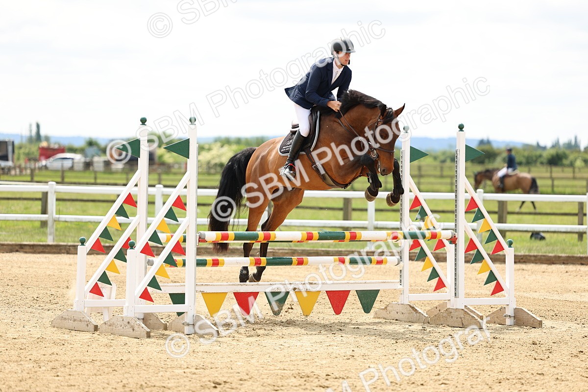 SBM_005644 - Class 17 - Senior Discovery - 1.00m
