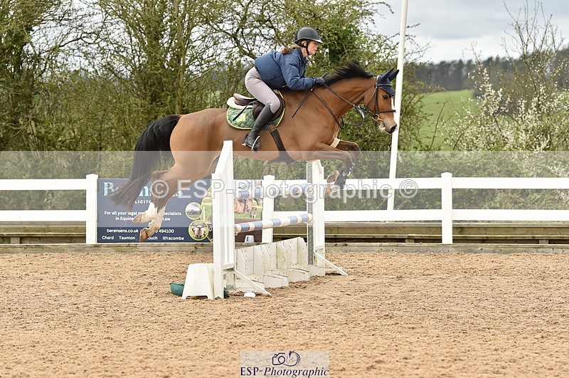 240403A-140144-00695 - Cls 4 Newcomers and 1.10m Open