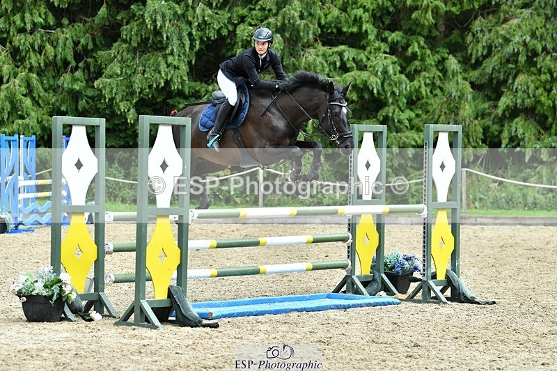 230715-152213-33926 - Cls 87 Wyvern Amateur 1.10m Final