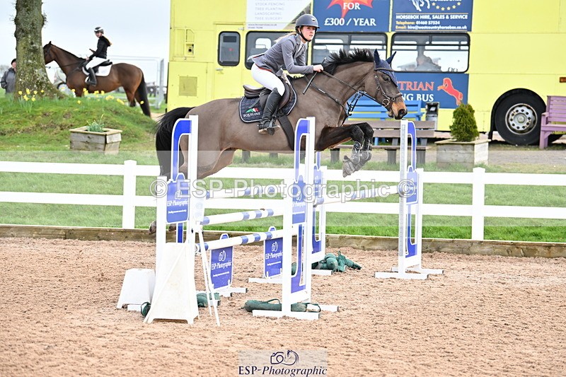 240224A-115318-03519 - Cls 11 Snr 1.05m and 1.10m Open