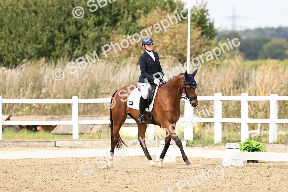 SBM_013214 - Class 3 - Novice 4 - 11.43-12.25