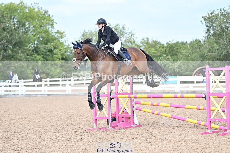 241004A-123429-01919 - Fri 09 95cm Amateur Quals