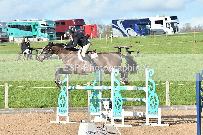 240306A-155949-02313 - Cls 5 Foxhunter and 1.20m Open