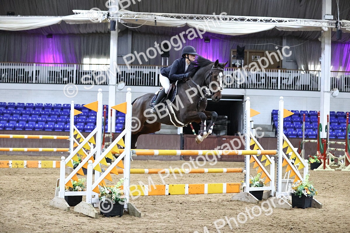 SBM_002068 - Class 4 - Senior Newcomers - 1.10m Open