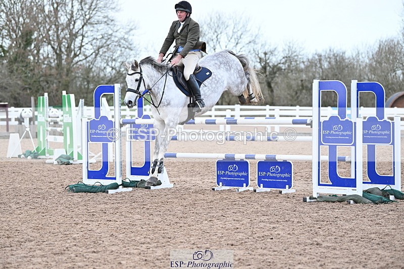 231209A-131343-01856 - Cls 13 Foxhunter & 1.20m Open