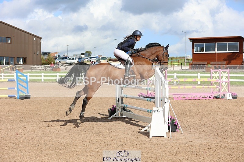 250913-145813-07417 - Cls 26 1.10m Amateur Quali