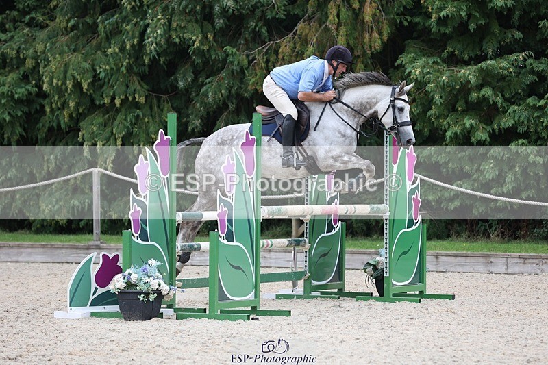 230908-170907-03155 - Cls 9 Snr Newcomers & 1.10m Open