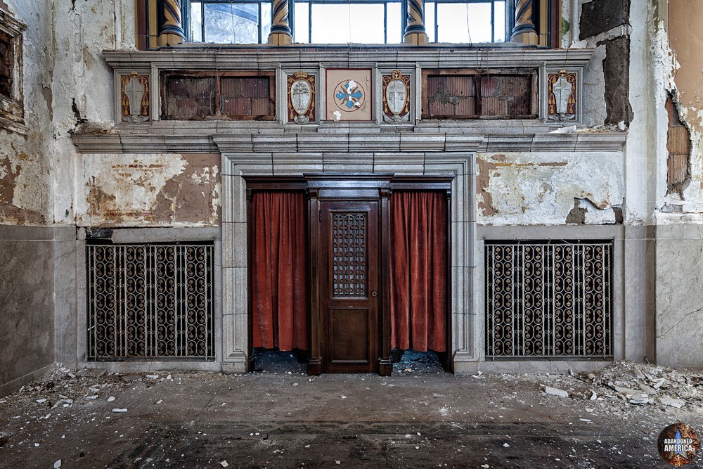 Ascension Church (Philadelphia, PA) | Confessional - Ascension of Our Lord Church