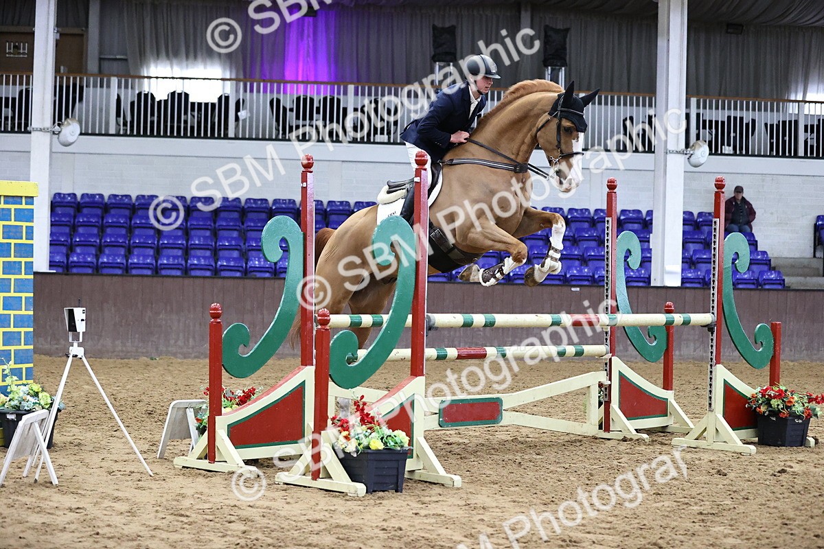 SBM_001742 - Class 4 - Senior Newcomers - 1.10m Open