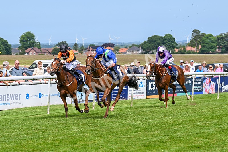 250624-Race 2-Liberty Bird-5143 - Race 2