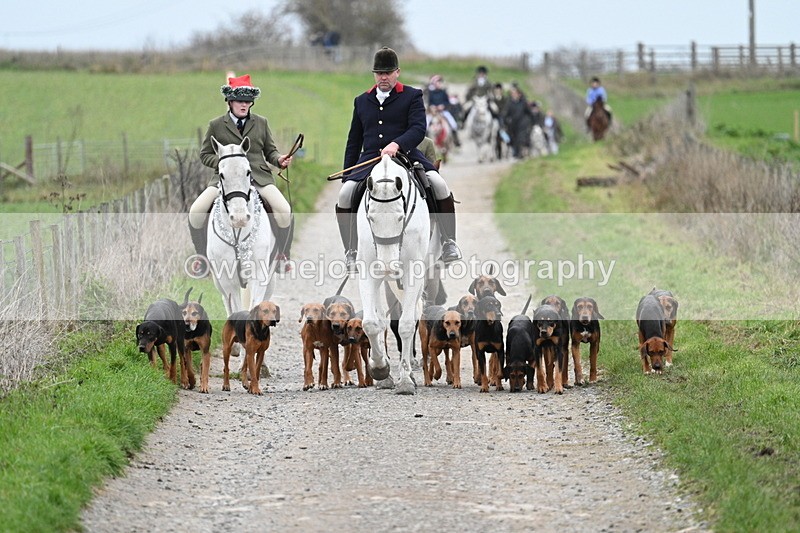 WJ7_1180 - Walk Home