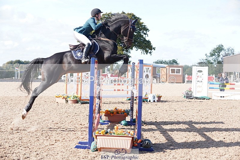 241005A-144522-05005 - SAT Cls 11 Snr Newc & 1.10m Open