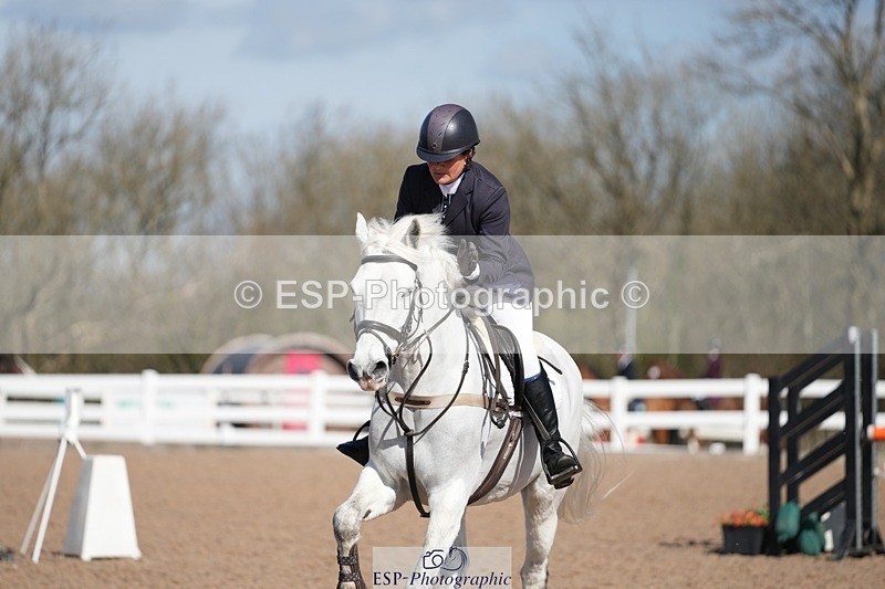250329-103332-03667 - Cls 20 British Novice and 90cm