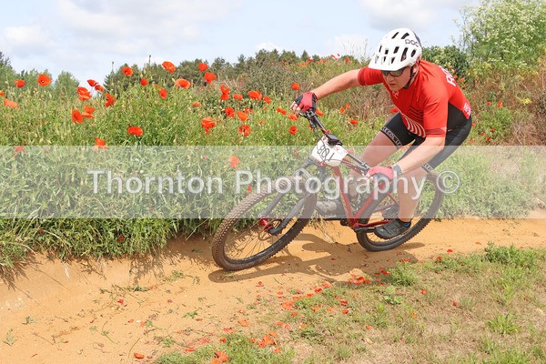 A41A7391 - MTB East R7 Twisted Oakes 8th June 2025 10:30 Female Adult Elite+Female U14/U16Juv/Youth Race