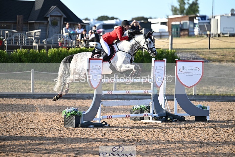 260731-194120-07196 - Cls 15 Snr Foxhunter